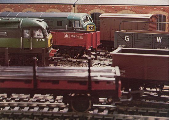 Hornby Railways 00 catalogue 1979