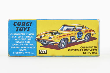 Corgi Toys 337 Chevrolet Corvette Sting Ray OVP