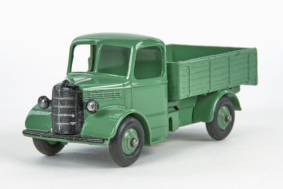 Dinky Toys 411 Bedford Truck