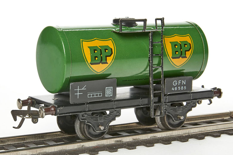 Fleischmann Nr. 465 BP Spur 0 Kesselwagen British Petrol