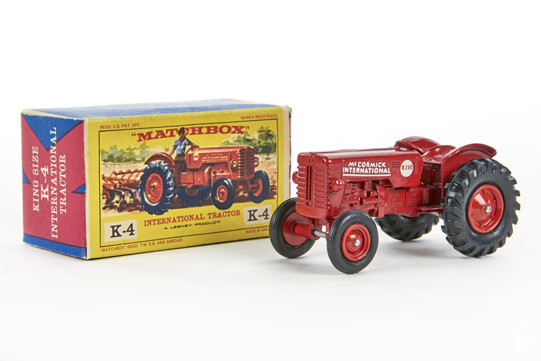 Matchbox King Size K-4 International Tractor