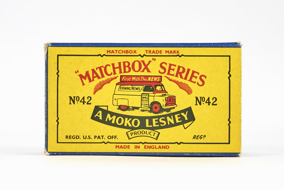 Matchbox 42 Bedford Evening News Van OVP