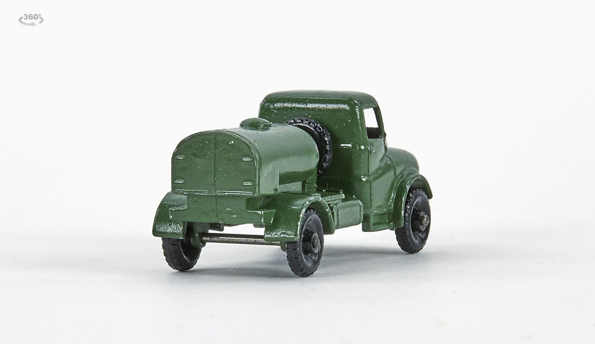 Matchbox 71 Austin 200 Gallon Water Truck