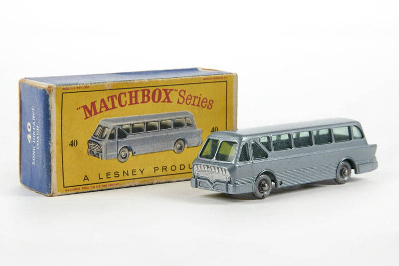 Matchbox 40 Long Distance Coach