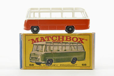 Matchbox 68 Mercedes Coach OVP