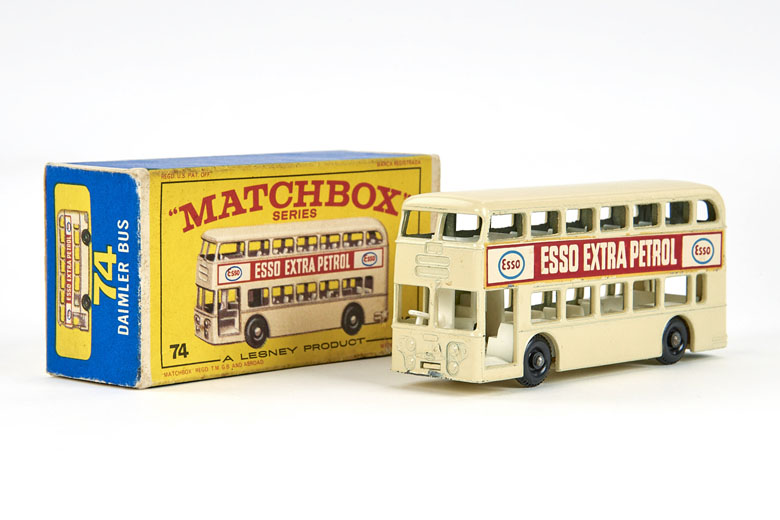 Matchbox 74 Daimler Bus