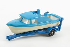 Matchbox 9 Cabin cruiser