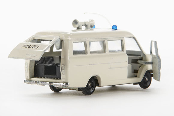 Siku V 324 Ford Polizei-Mannschaftswagen