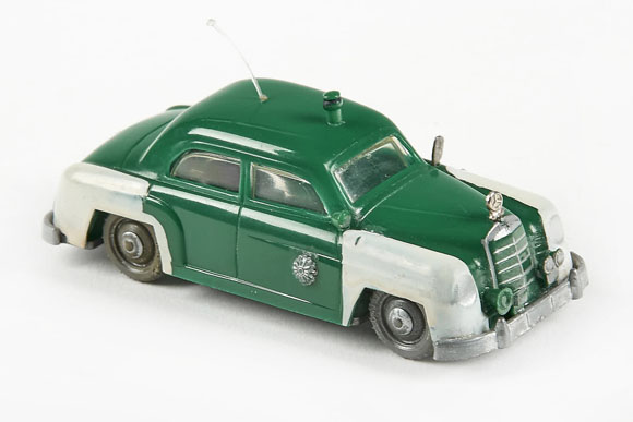 Siku V 52 Mercedes 180 Polizei Peterwagen