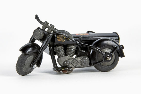 Tekno 754 Harley Davidson with side car