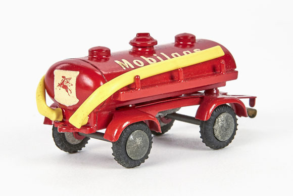 Tekno 781 Gasoline Tank Truck trailer