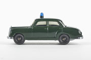 Mercedes Benz 180 Polizeiwagen mit Sockelblaulicht