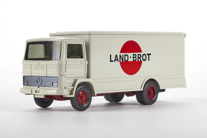 Wiking Mercedes Benz LP 1317 Landbrot