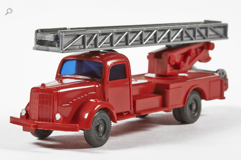 Wiking Mercedes Benz L-5000 Feuerwehr-Leiterwagen